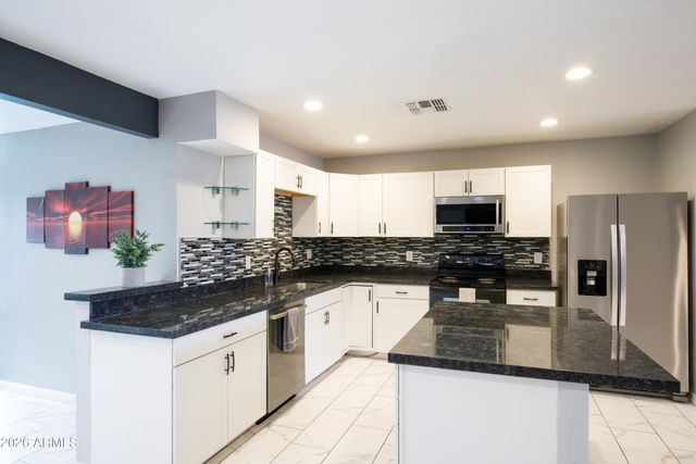 9826 N 37TH Avenue, Phoenix, AZ 85051