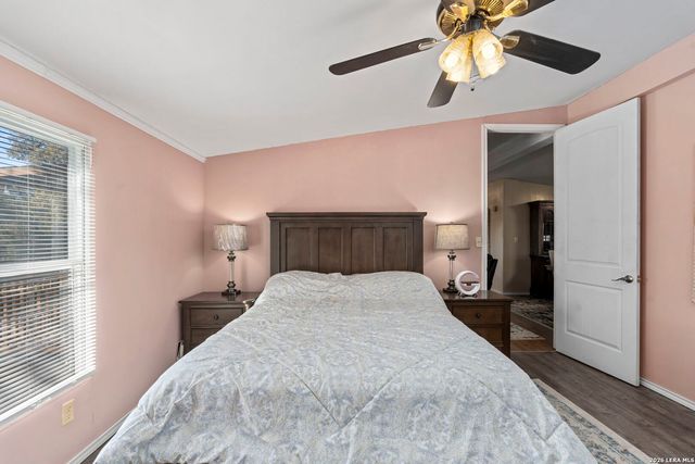 397 Ridgeview, Canyon Lake, TX 78133