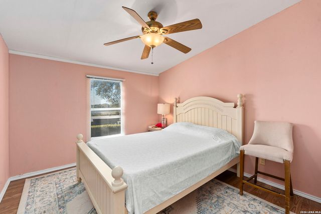 397 Ridgeview, Canyon Lake, TX 78133