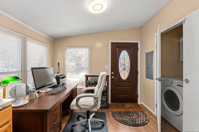 397 Ridgeview, Canyon Lake, TX 78133