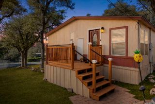 397 Ridgeview, Canyon Lake, TX 78133