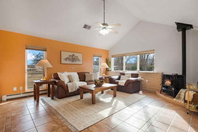 2313 Malpais Road SW, Albuquerque, NM 87105