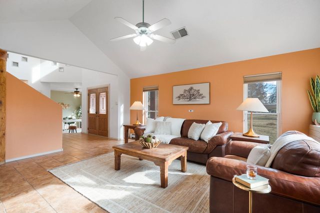 2313 Malpais Road SW, Albuquerque, NM 87105