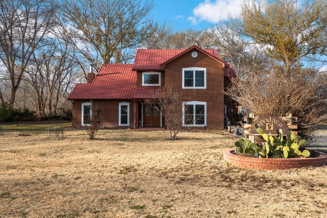 2313 Malpais Road SW, Albuquerque, NM 87105