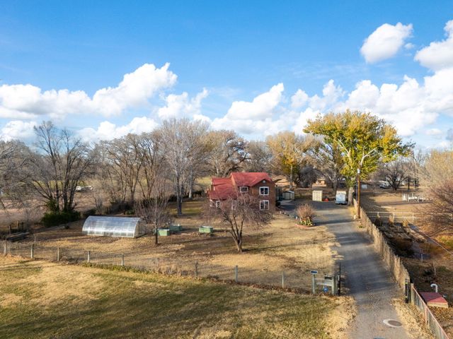 2313 Malpais Road SW, Albuquerque, NM 87105