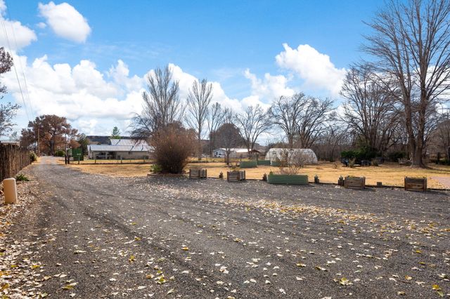 2313 Malpais Road SW, Albuquerque, NM 87105