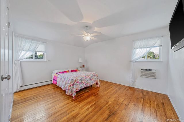 4007 Clark Street, Seaford, NY 11783