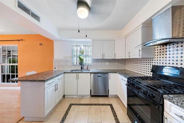 12995 NE 5TH AVENUE, North Miami, FL 33161