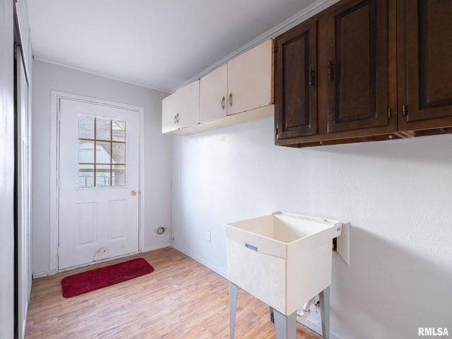 1503 AUGUSTA Street, Pekin, IL 61554