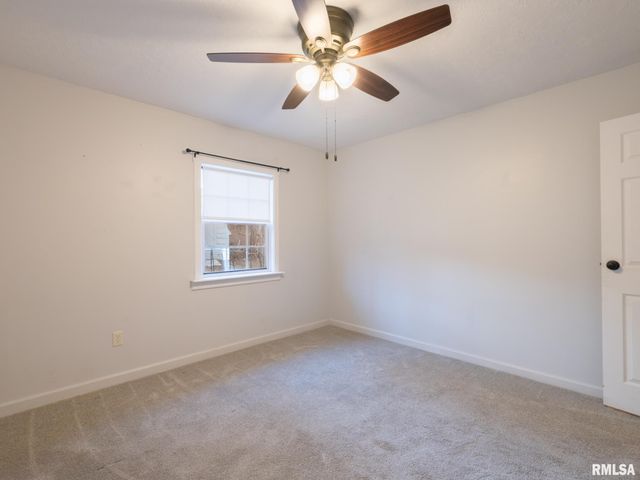 1503 AUGUSTA Street, Pekin, IL 61554