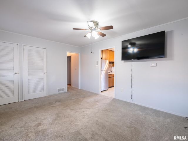 1503 AUGUSTA Street, Pekin, IL 61554