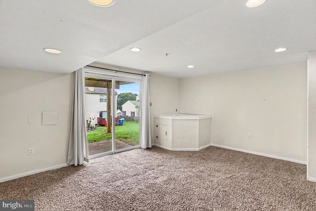 122 CHERRY TREE LN, Elkton, MD 21921