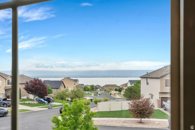 291 W KESTREL DR, Saratoga Springs, UT 84045