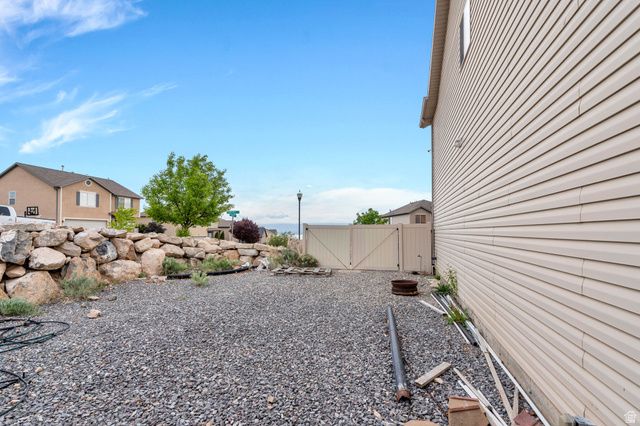 291 W KESTREL DR, Saratoga Springs, UT 84045