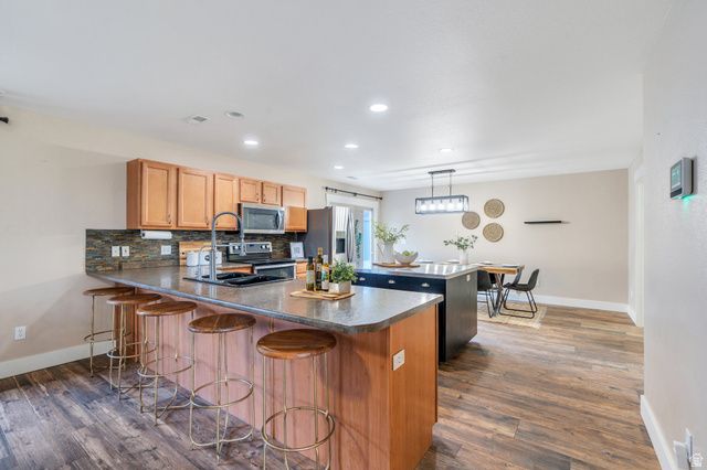 291 W KESTREL DR, Saratoga Springs, UT 84045