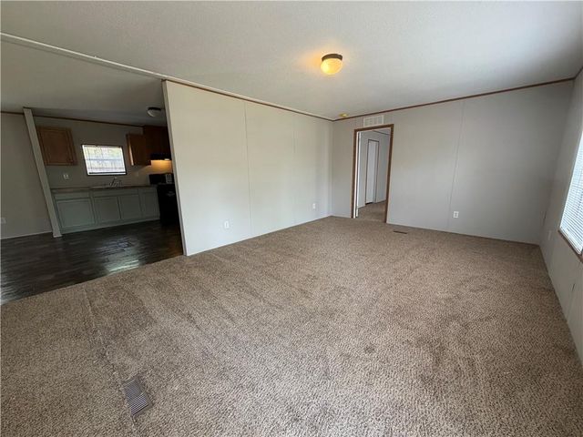 9828 Boxwood Drive N, Semmes, AL 36575