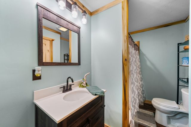 311 Chapman Chapel Rd, Pelham, TN 37366