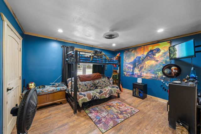 311 Chapman Chapel Rd, Pelham, TN 37366