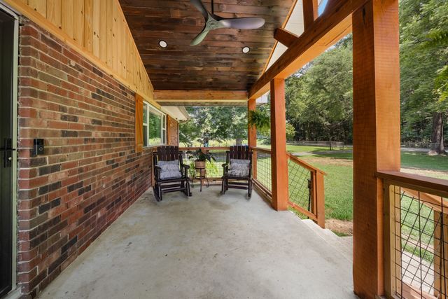 311 Chapman Chapel Rd, Pelham, TN 37366