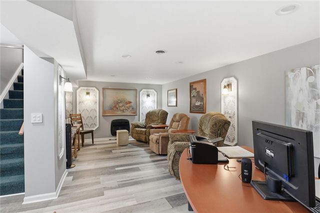 79 KAYE PARK Terrace, Gates, NY 14624