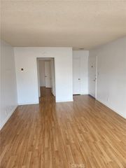 1525 E 2nd Street 6, Long Beach, CA 90802