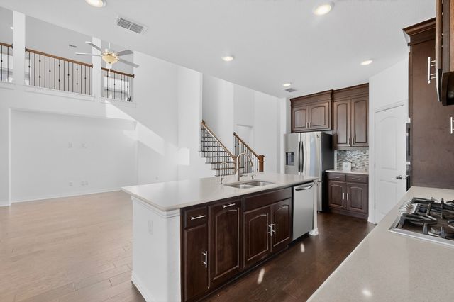 2249 English Ivy Road, Frisco, TX 75033