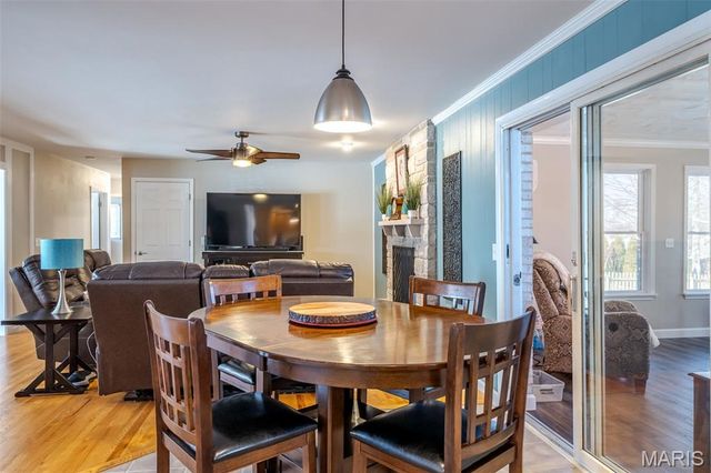 803 Fieldcrest Drive, Washington, MO 63090