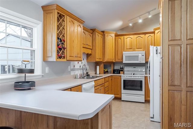 803 Fieldcrest Drive, Washington, MO 63090