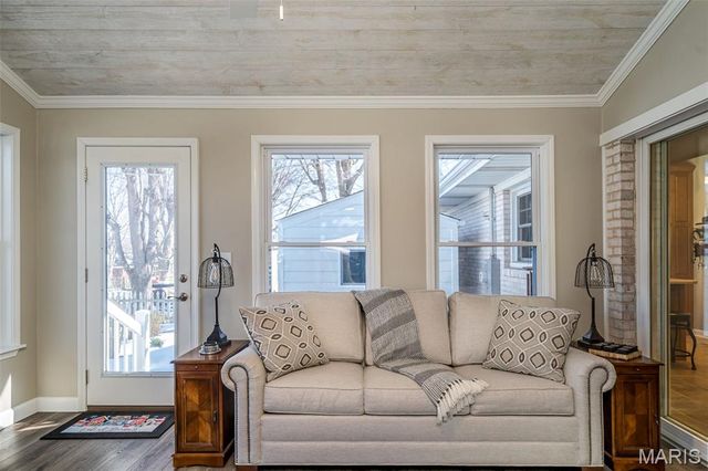 803 Fieldcrest Drive, Washington, MO 63090