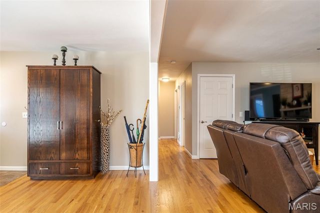 803 Fieldcrest Drive, Washington, MO 63090