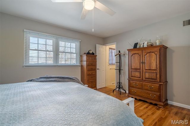 803 Fieldcrest Drive, Washington, MO 63090