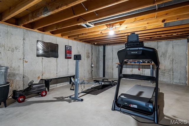 803 Fieldcrest Drive, Washington, MO 63090