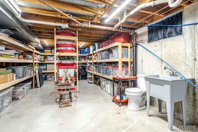 803 Fieldcrest Drive, Washington, MO 63090