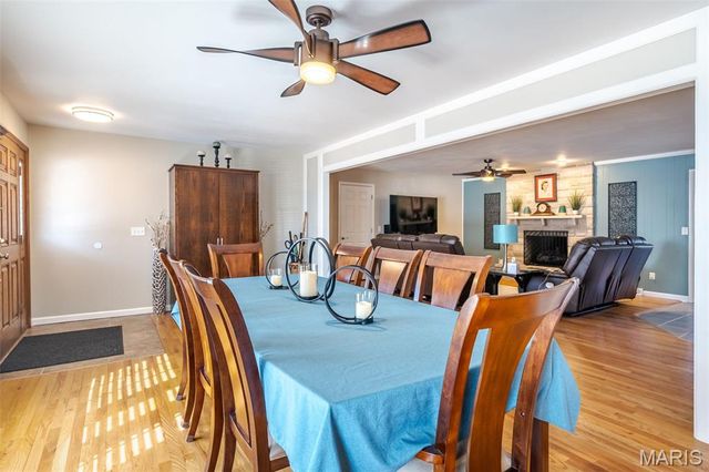 803 Fieldcrest Drive, Washington, MO 63090