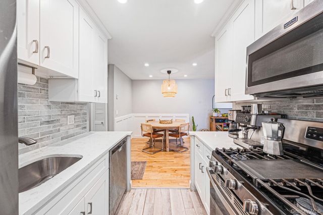 73 Fairharbor Drive 73, Patchogue, NY 11772