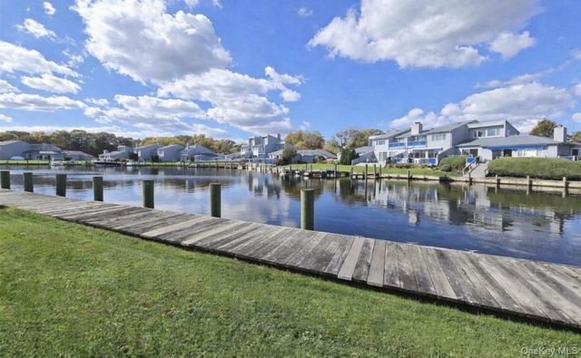 73 Fairharbor Drive 73, Patchogue, NY 11772