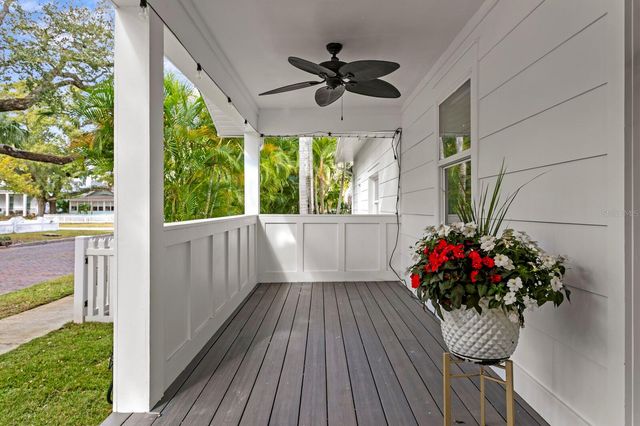 1719 11TH STREET N, St Petersburg, FL 33704