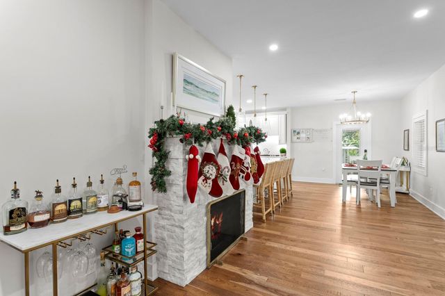 1719 11TH STREET N, St Petersburg, FL 33704