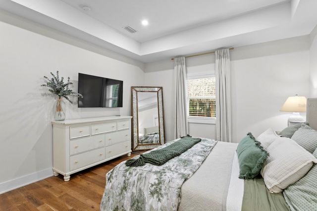 1719 11TH STREET N, St Petersburg, FL 33704