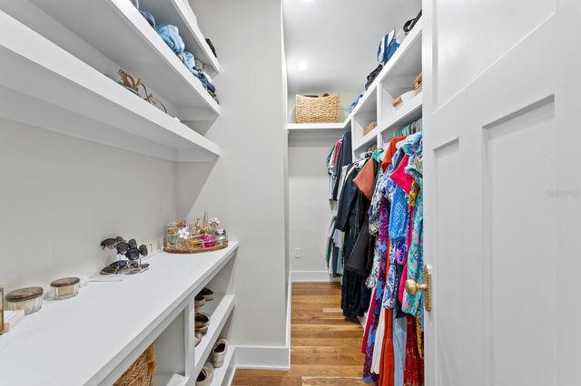 1719 11TH STREET N, St Petersburg, FL 33704