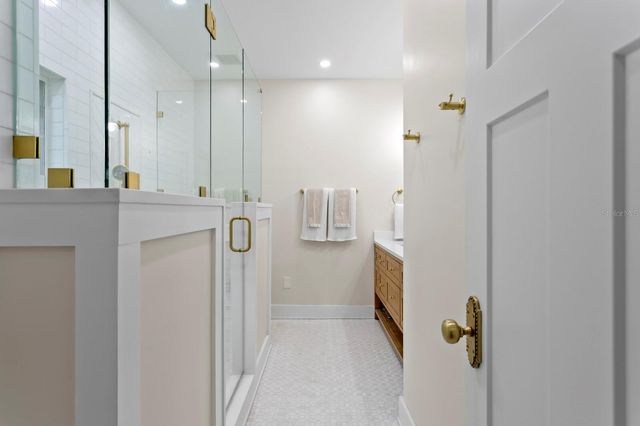 1719 11TH STREET N, St Petersburg, FL 33704