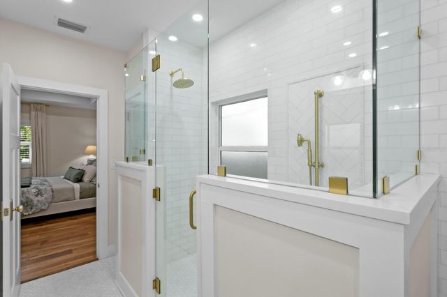 1719 11TH STREET N, St Petersburg, FL 33704