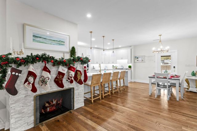 1719 11TH STREET N, St Petersburg, FL 33704