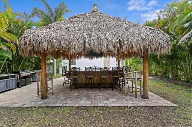 1719 11TH STREET N, St Petersburg, FL 33704