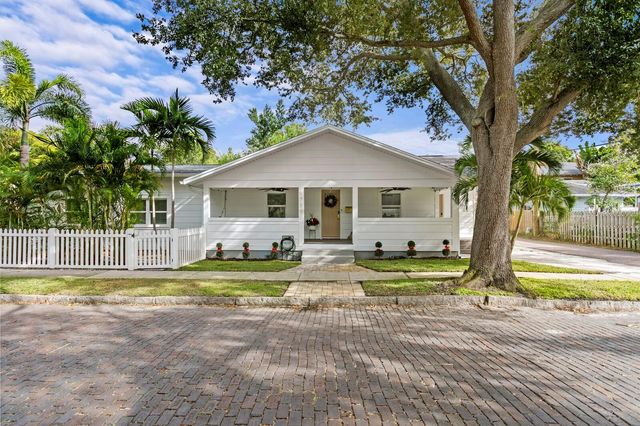 1719 11TH STREET N, St Petersburg, FL 33704