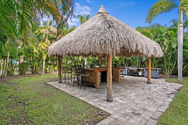 1719 11TH STREET N, St Petersburg, FL 33704