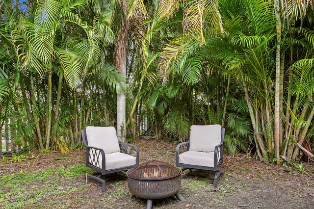 1719 11TH STREET N, St Petersburg, FL 33704