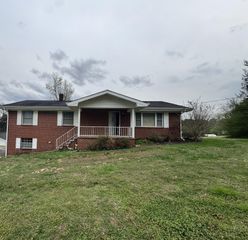 879 S Jenkins Road, Chickamauga, GA 30707