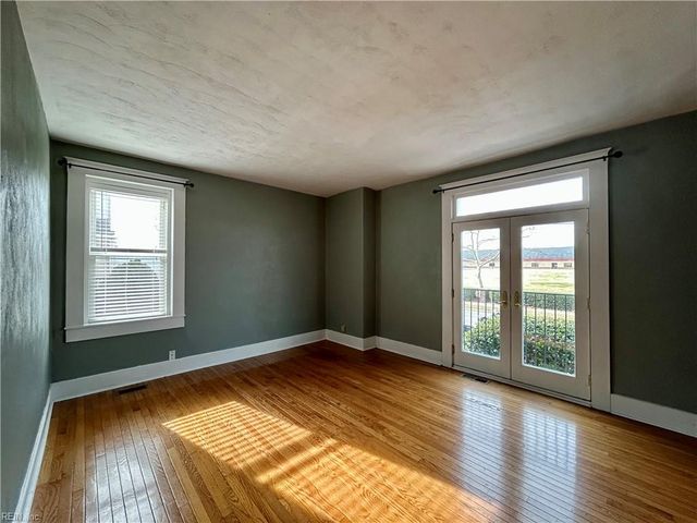 3020 Colonial Ave Apt A1, Norfolk, VA 23508