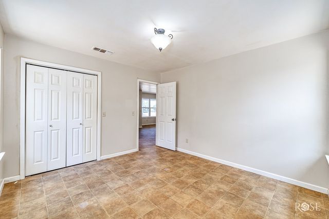 6343 County Rd 101, Mertzon, TX 76941